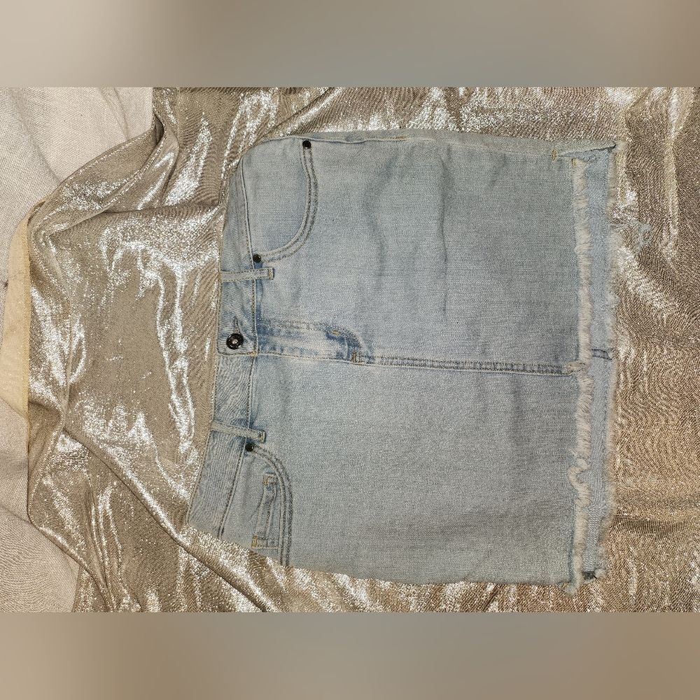 Melrose and Market Denim Skirt size 26.